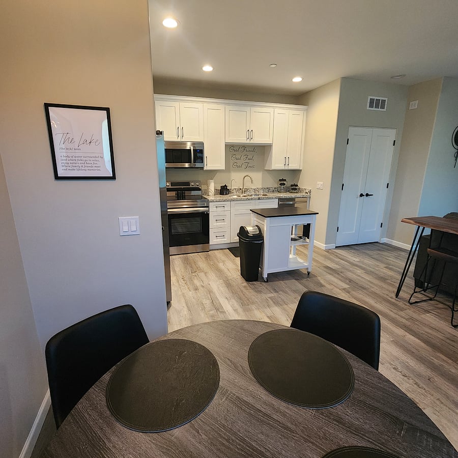 Furnished Finder property 710735_1 photo 9