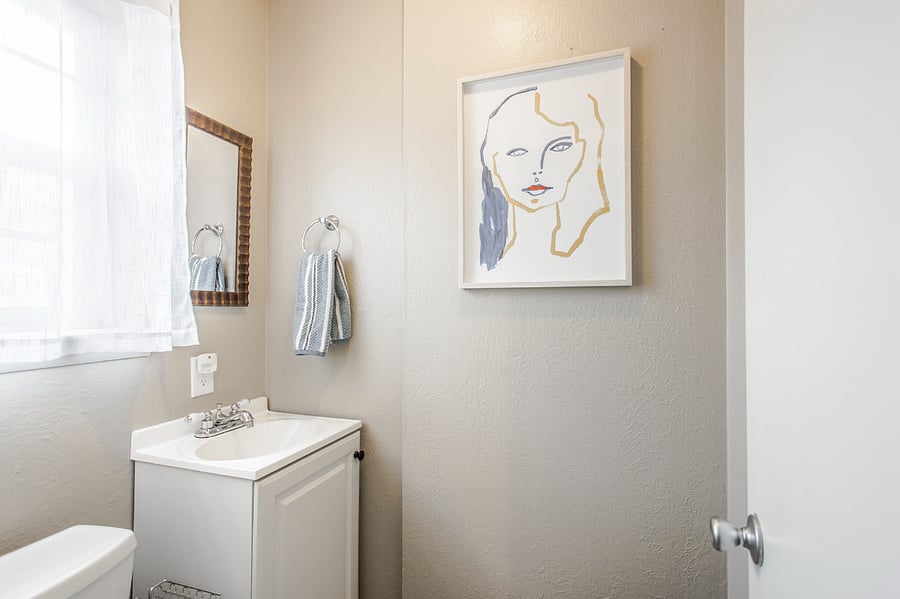 En suite half bath