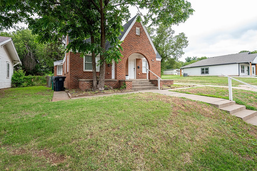 Furnished Finder property 710843_1 photo 24