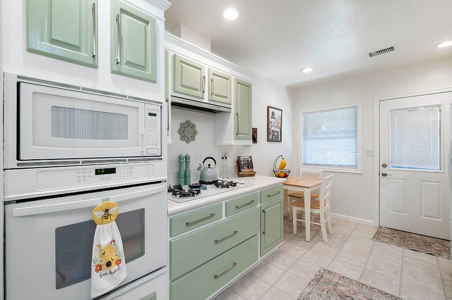 Furnished Finder property 710851_1 photo 24