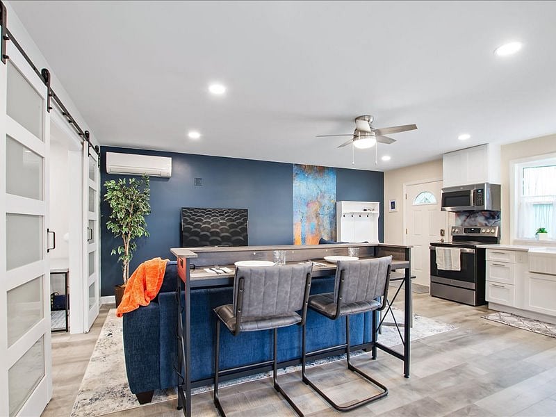 Furnished Finder property 710859_1 photo 6