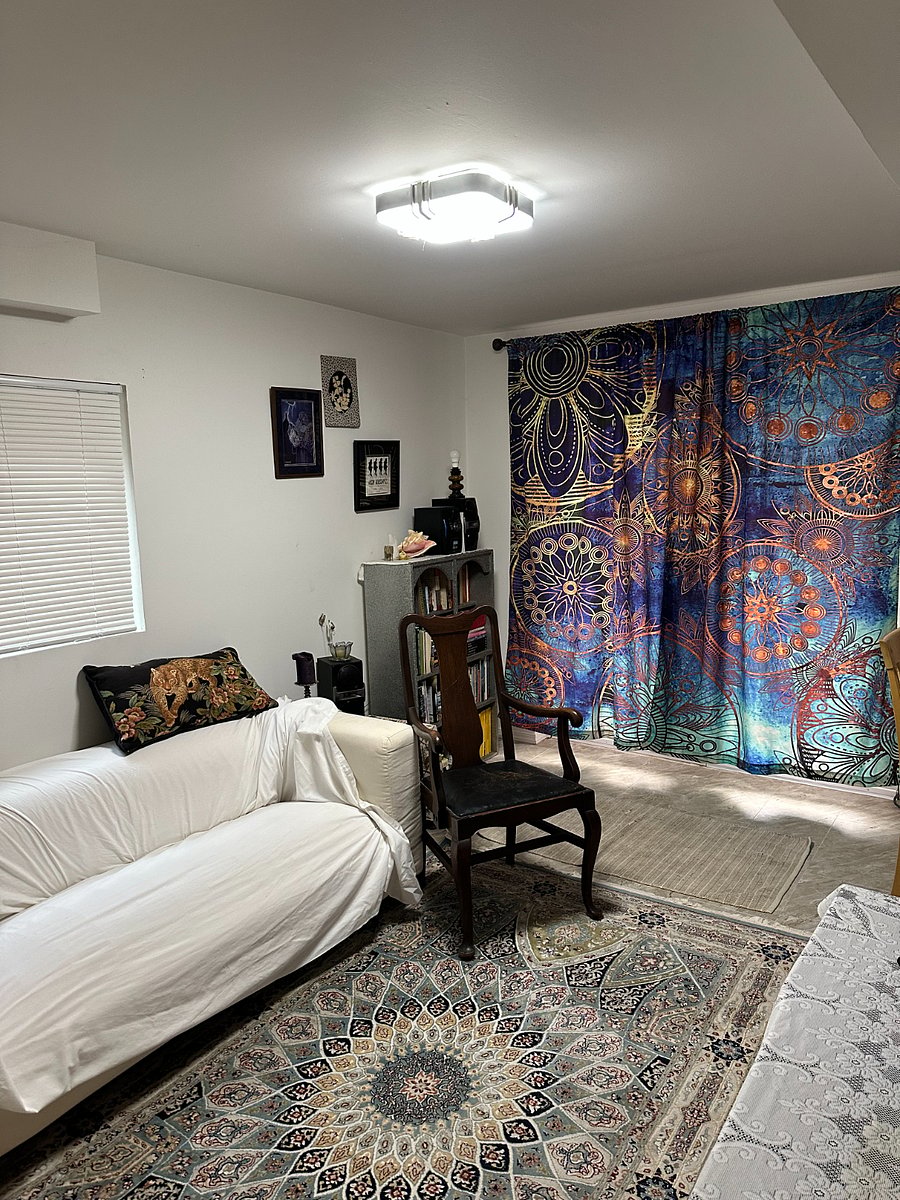 Ground floor common room.