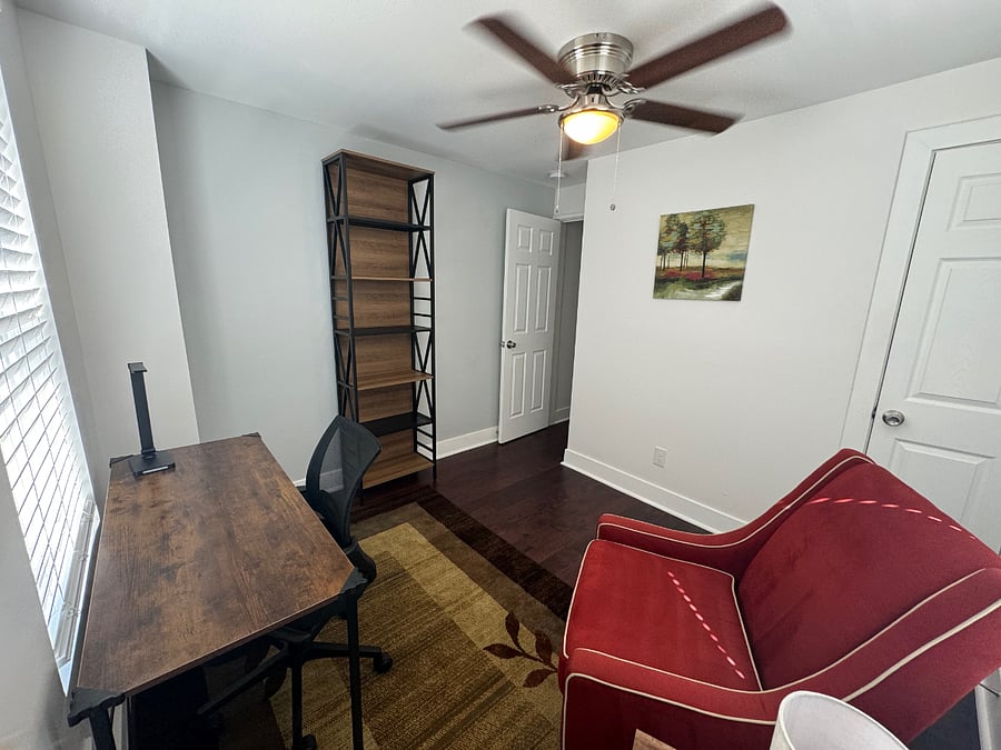 Furnished Finder property 710885_1 photo 18