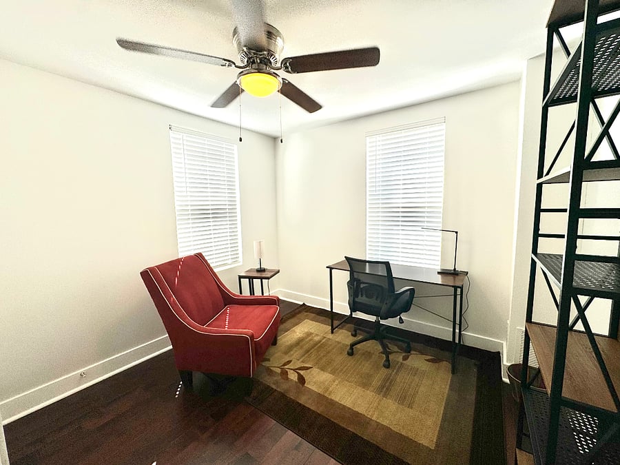Furnished Finder property 710885_1 photo 17