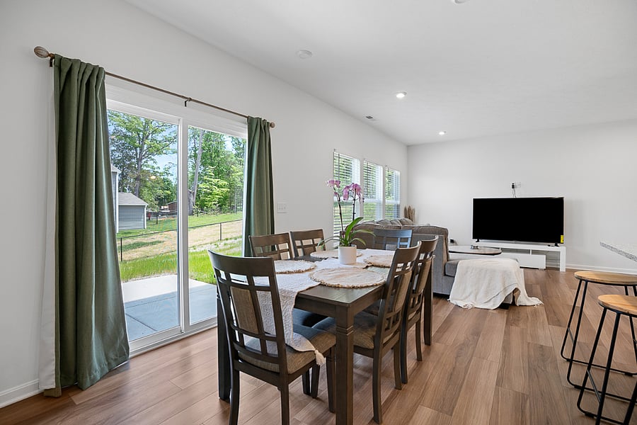 Furnished Finder property 710912_1 photo 13