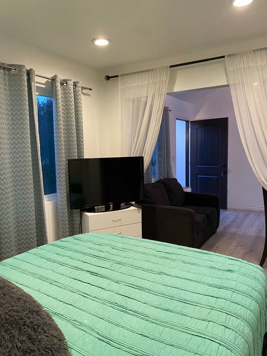 Furnished Finder property 710953_1 photo 9