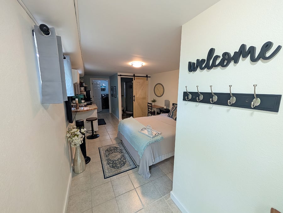 Furnished Finder property 710956_1 photo 3
