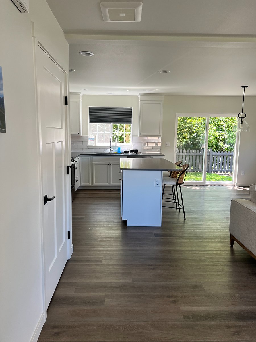 Furnished Finder property 710968_1 photo 6