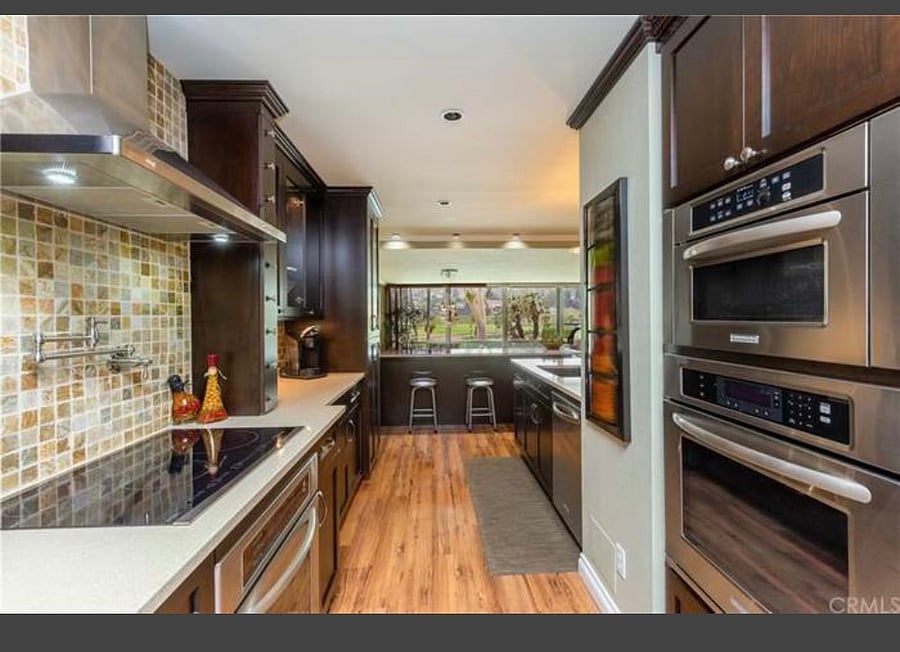 Furnished Finder property 711003_1 photo 6