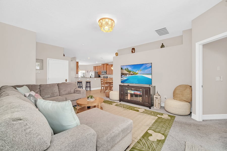 Furnished Finder property 711011_1 photo 18