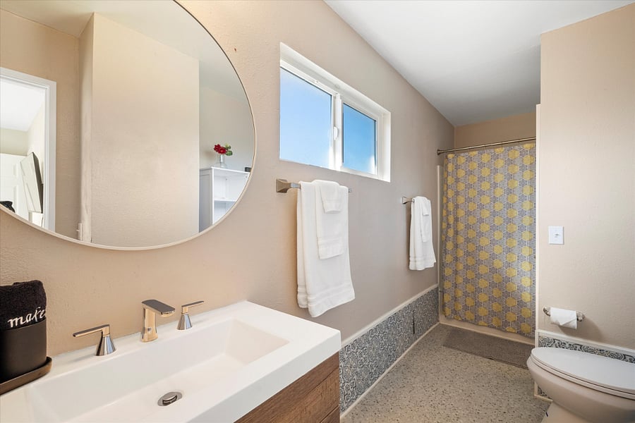 Bathroom 2 - Upstairs
