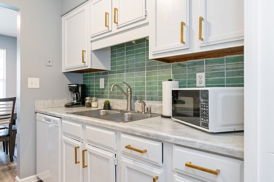 Furnished Finder property 711106_1 photo 9