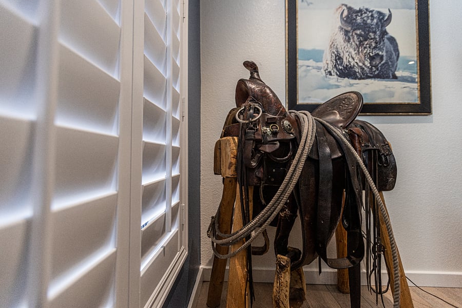 Antique saddle
