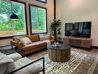 Furnished Finder property 711198_1 photo 1