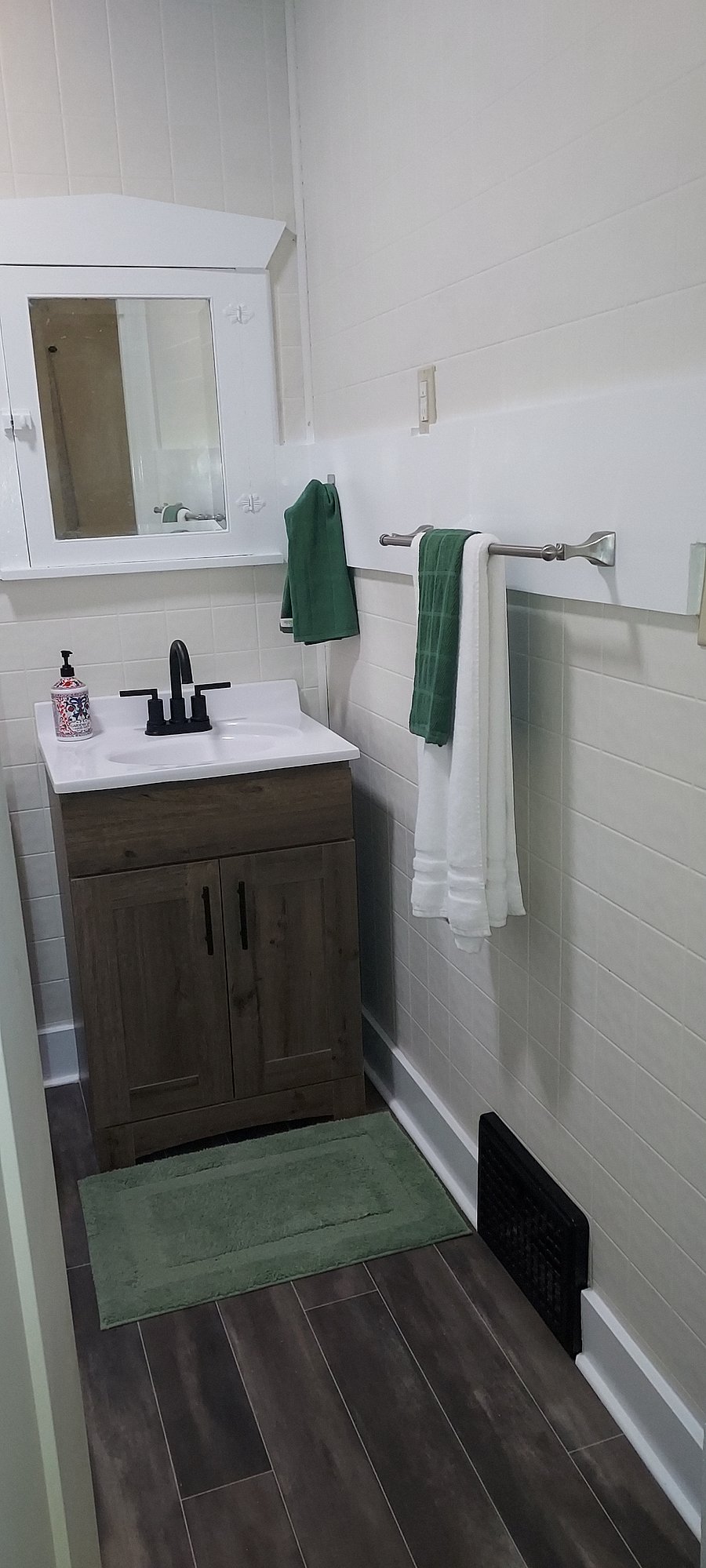 Furnished Finder property 711215_1 photo 4
