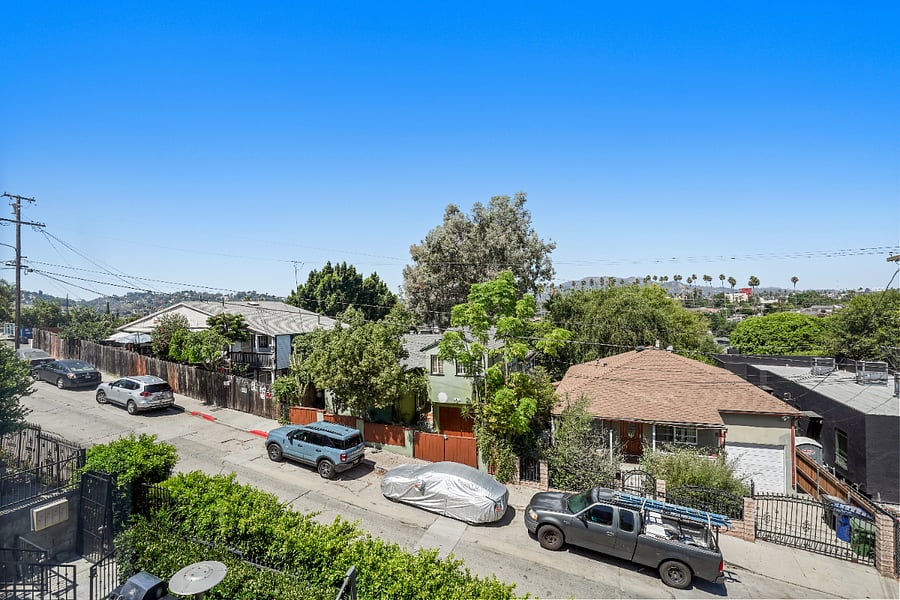 Furnished Finder property 711237_1 photo 34