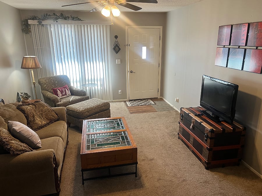 Furnished Finder property 711242_2 photo 9