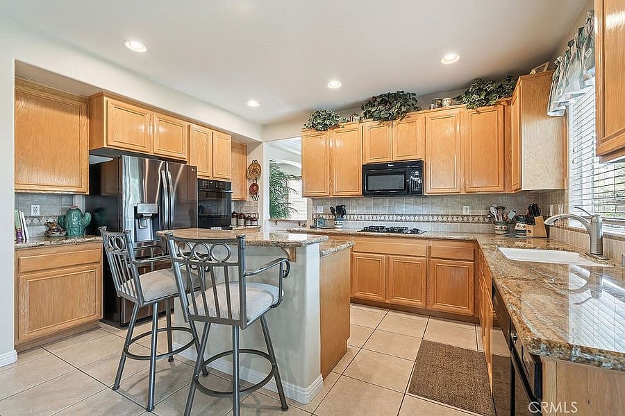 Furnished Finder property 711308_1 photo 4