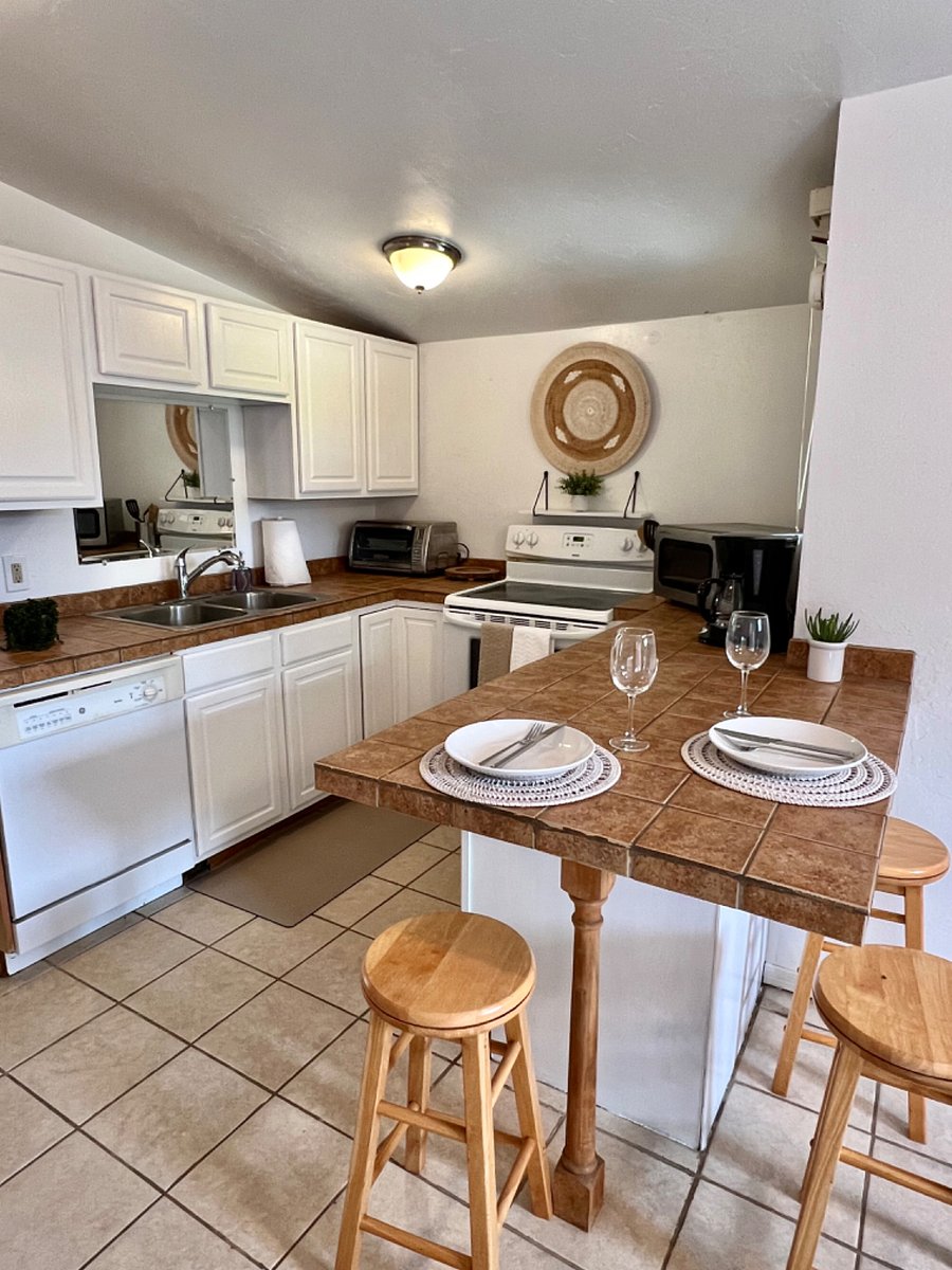 Furnished Finder property 711378_1 photo 4