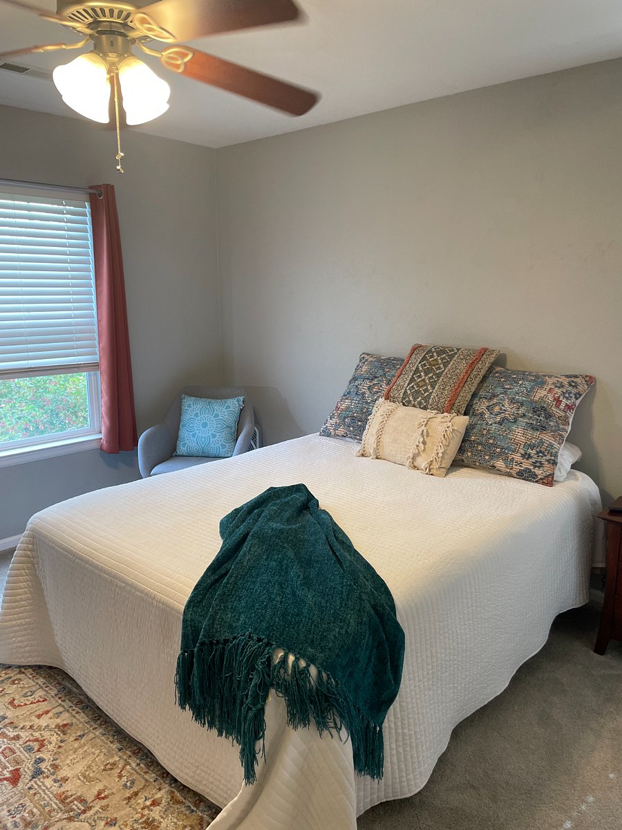Furnished Finder property 711384_1 photo 2