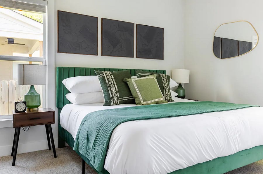 Bedroom #1 - King Size  