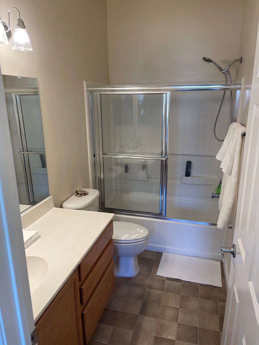 Bathroom #2