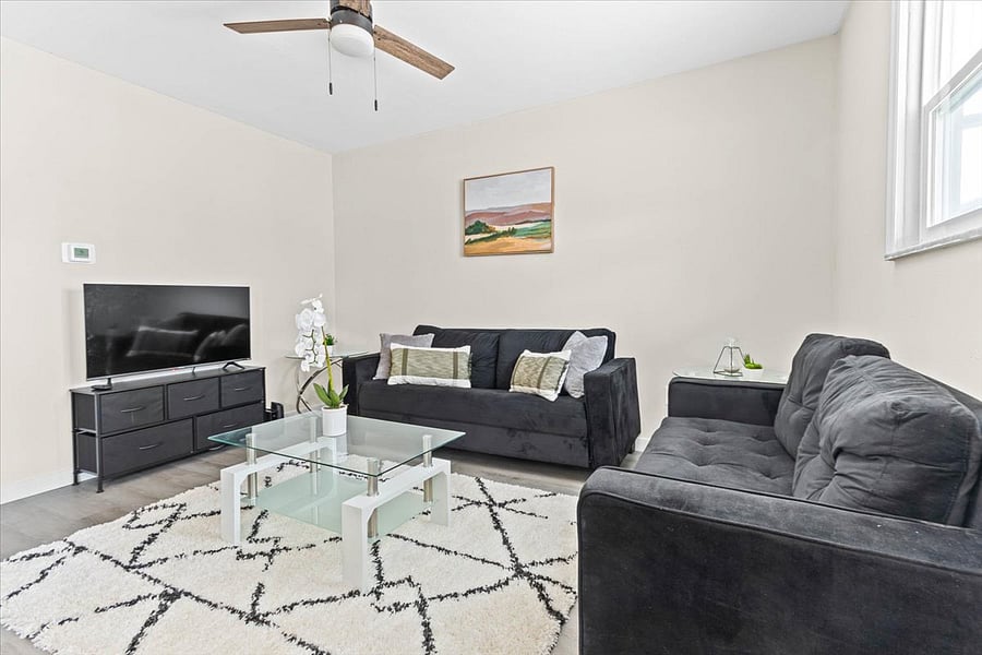 Furnished Finder property 711581_2 photo 8