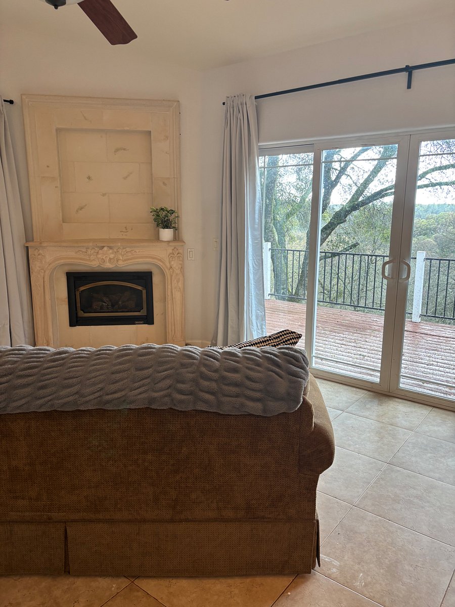 Furnished Finder property 711611_1 photo 3