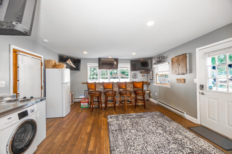 Furnished Finder property 711643_1 photo 3