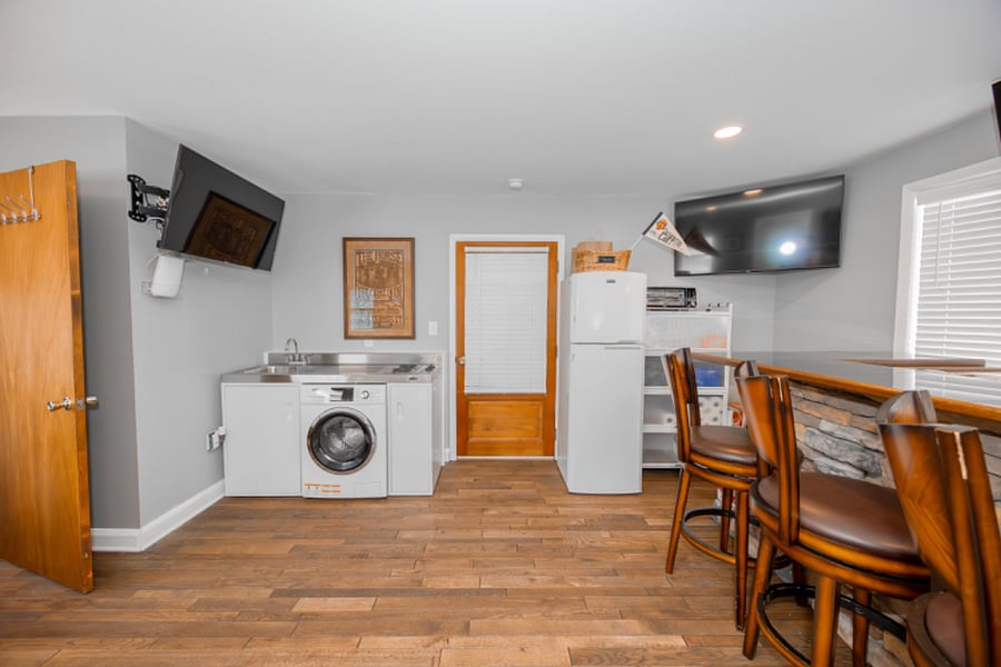 Furnished Finder property 711643_1 photo 6