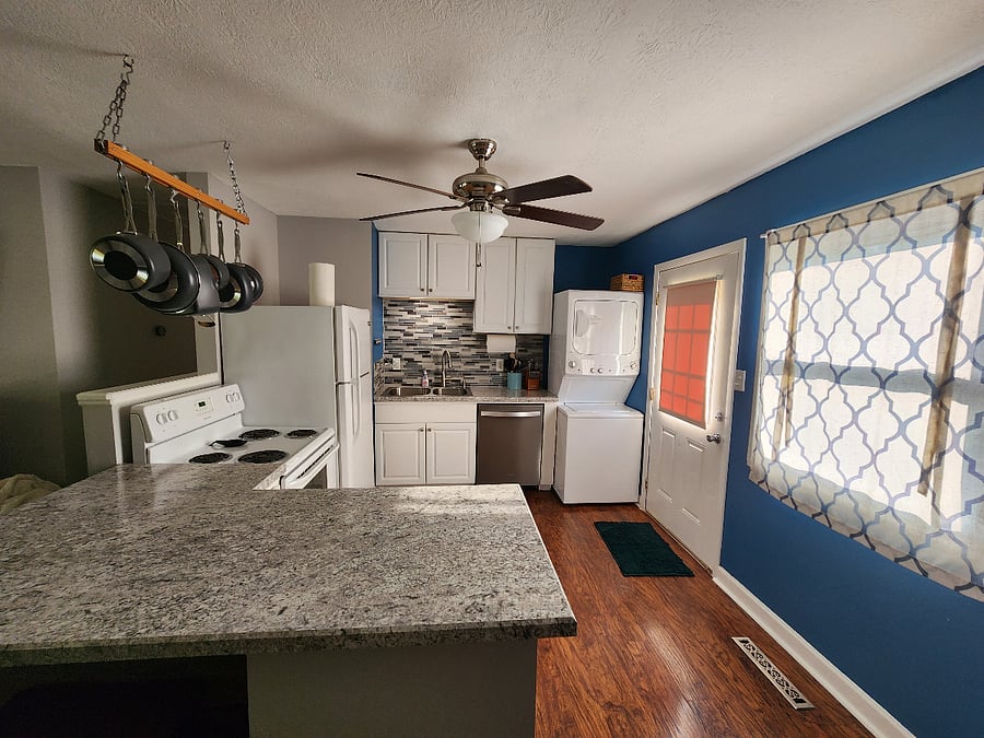 Furnished Finder property 711668_1 photo 4