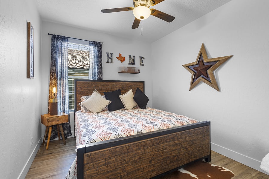 Furnished Finder property 711802_1 photo 24