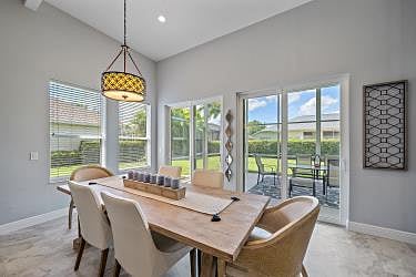 Furnished Finder property 711805_1 photo 22