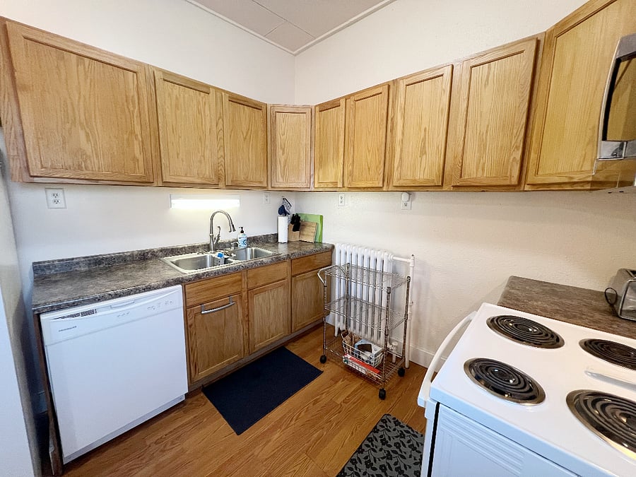 Furnished Finder property 711858_2 photo 5
