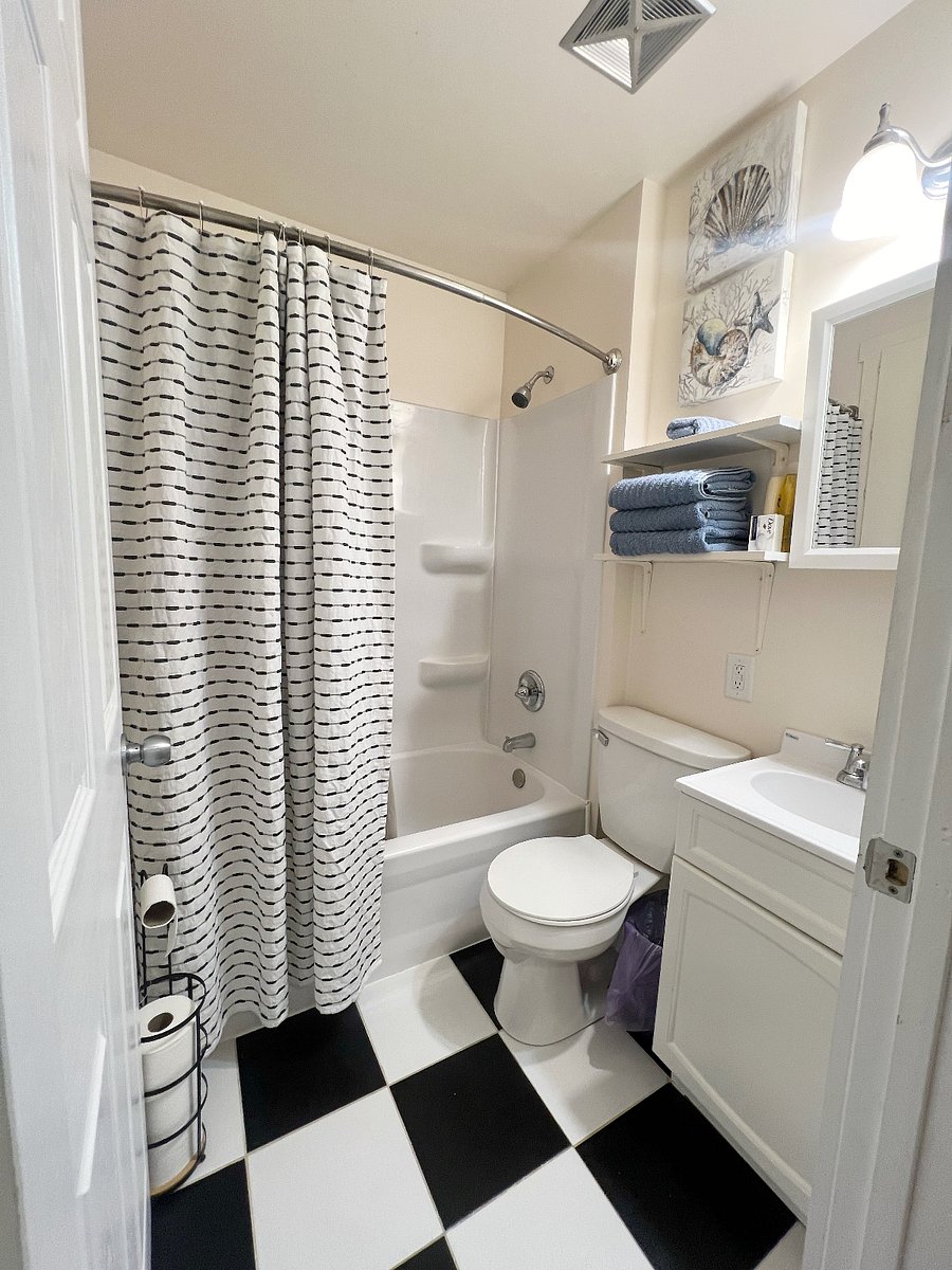 Furnished Finder property 711858_2 photo 6