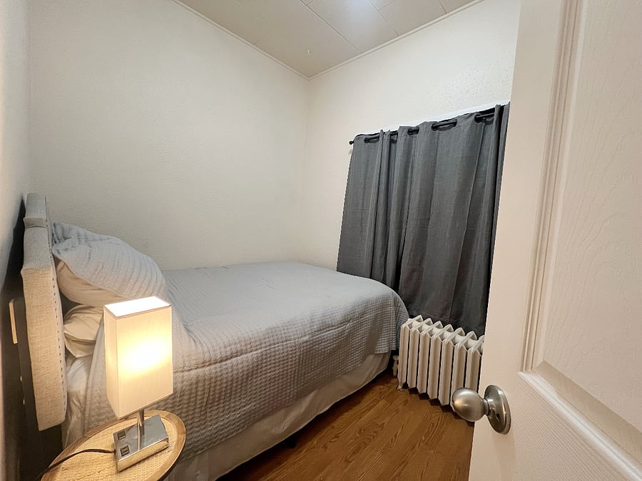 Furnished Finder property 711858_2 photo 8