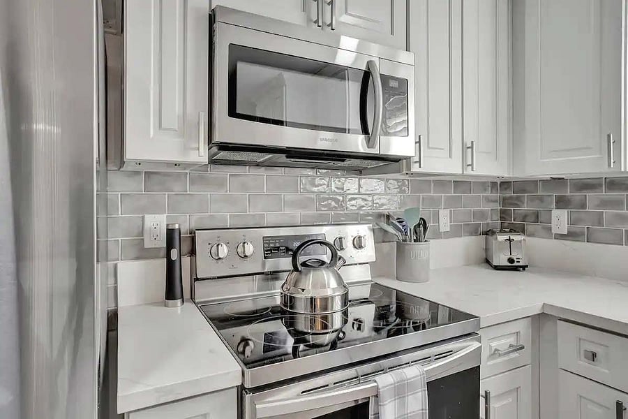 Furnished Finder property 711903_1 photo 6