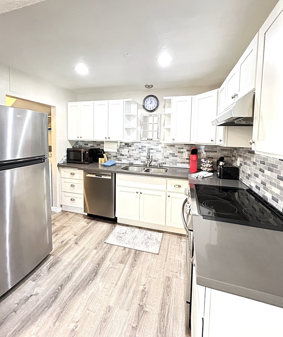 Furnished Finder property 711915_1 photo 4
