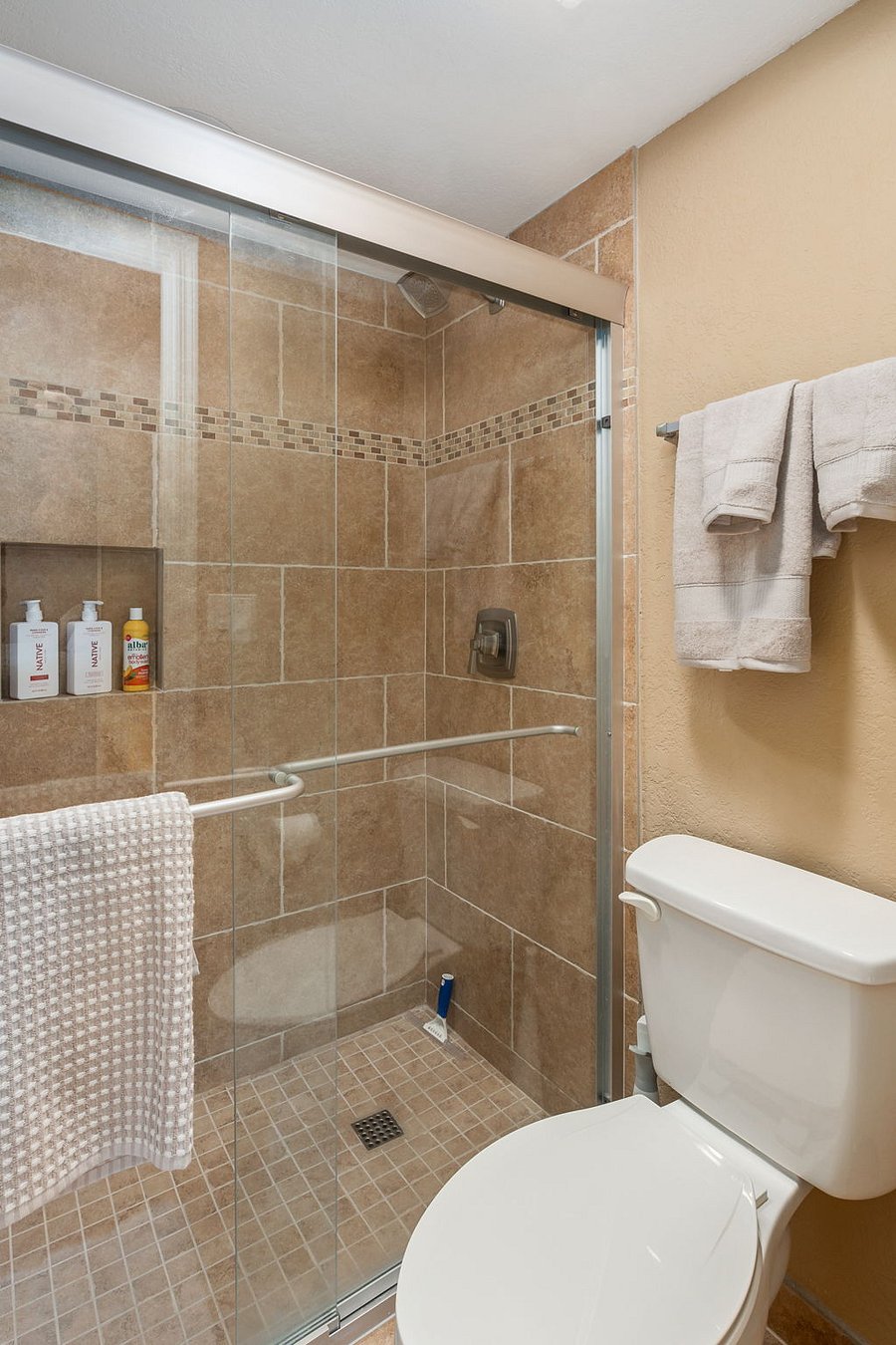 Main bedroom shower