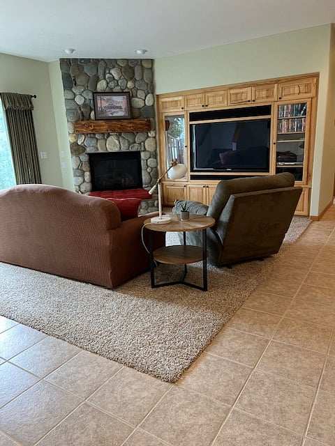 Furnished Finder property 712000_1 photo 4