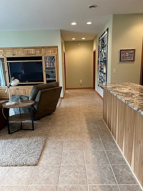 Furnished Finder property 712000_1 photo 7
