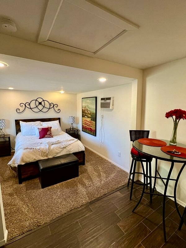 Furnished Finder property 712048_1 photo 11