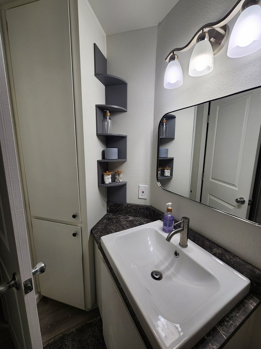 Furnished Finder property 712115_1 photo 12