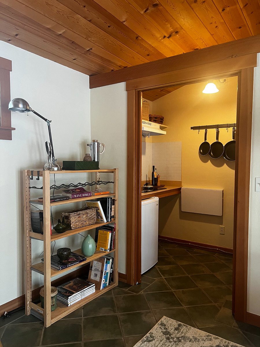 Furnished Finder property 712139_1 photo 14