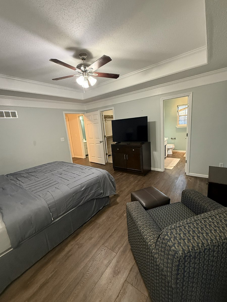 Furnished Finder property 712149_3 photo 4