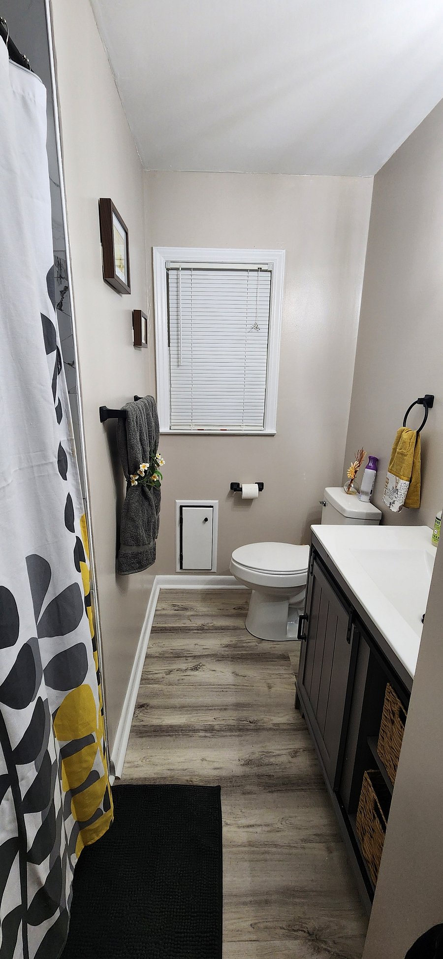 Full bathroom