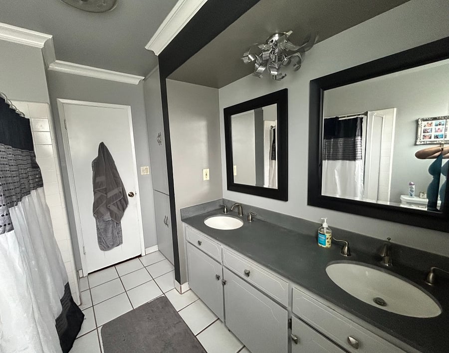 Private bath adjacent to bedroom