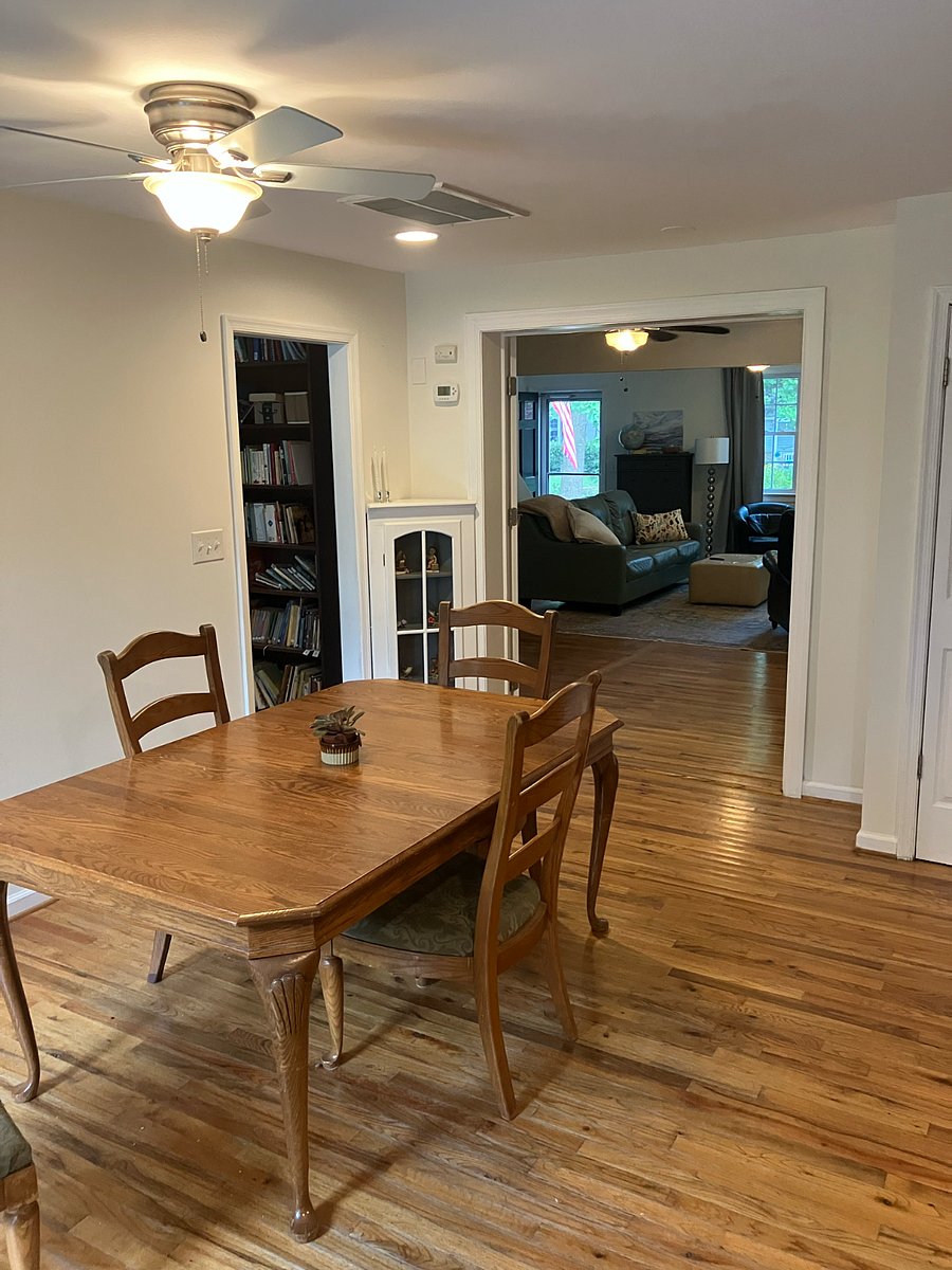 kitchen table seats 4-12 with leaves