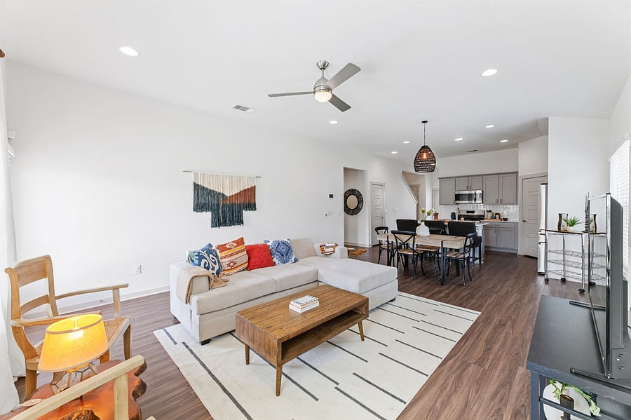 Furnished Finder property 712328_1 photo 3