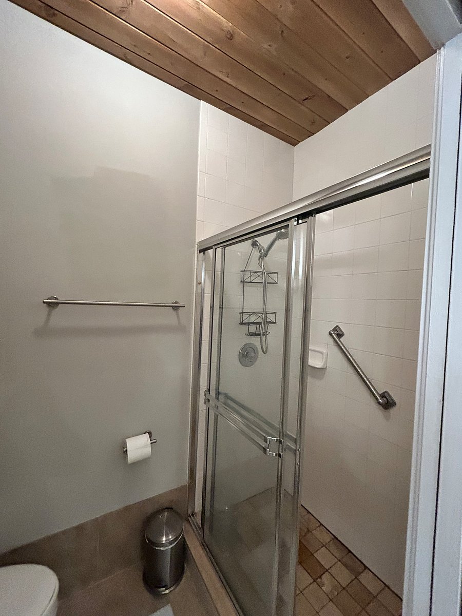 Furnished Finder property 712353_1 photo 15